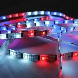 プロフェッショナル向けAVL機材輸入販売